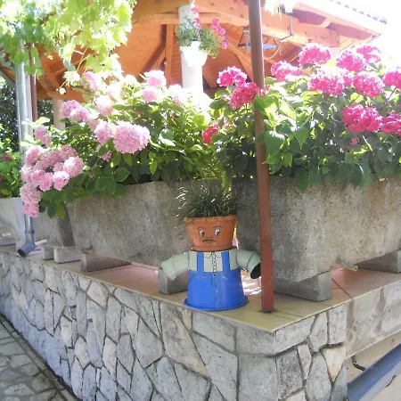 - The View Guest house Novi Vinodolski
