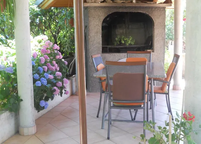 - The View Pensión Novi Vinodolski